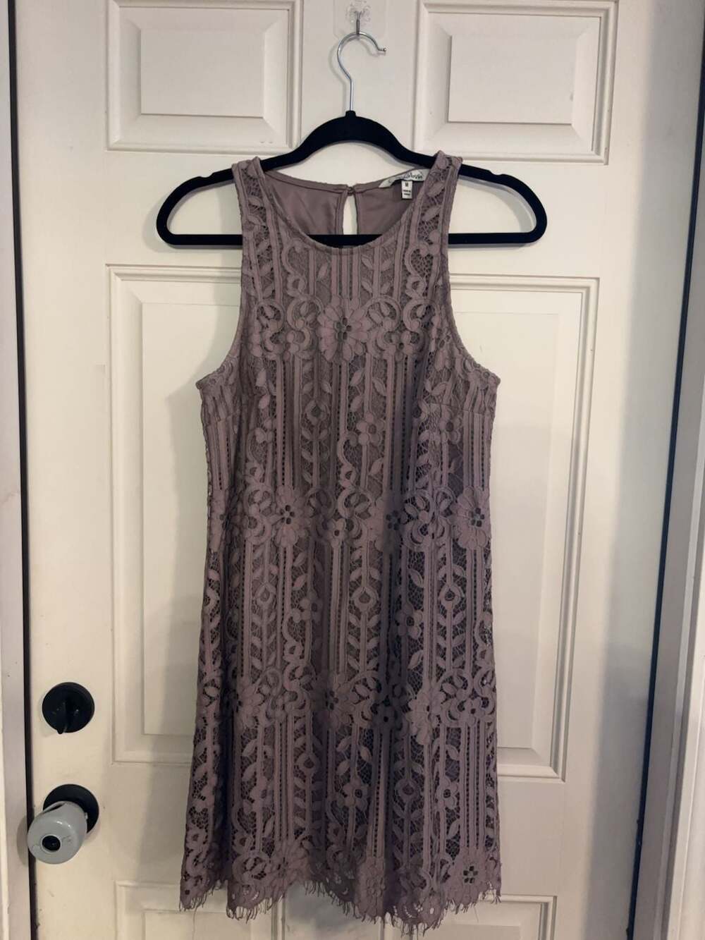 Speechless Women's Mauve Lace Sleeveless Shift Dress Size M